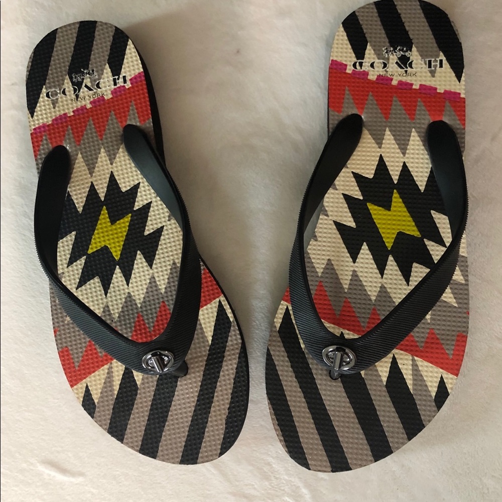 ❌SOLD❌NWOT Authentic Coach Thong Sandals